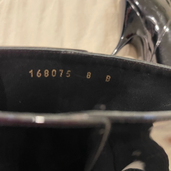 GUCCI Patent Leather VERNICE DIAMOND Silver Buckle Black ANKLE BOOTS! - Picture 11 of 14